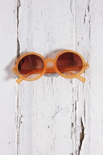 Orange Thick rimmed round sunglasses